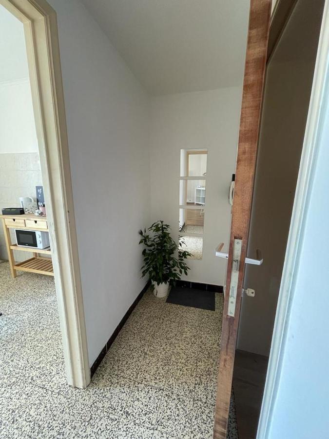 Appartement Dans Un Beau Quartier A Anderlecht Brussels Exterior photo