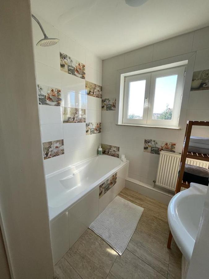 Appartement Dans Un Beau Quartier A Anderlecht Brussels Exterior photo